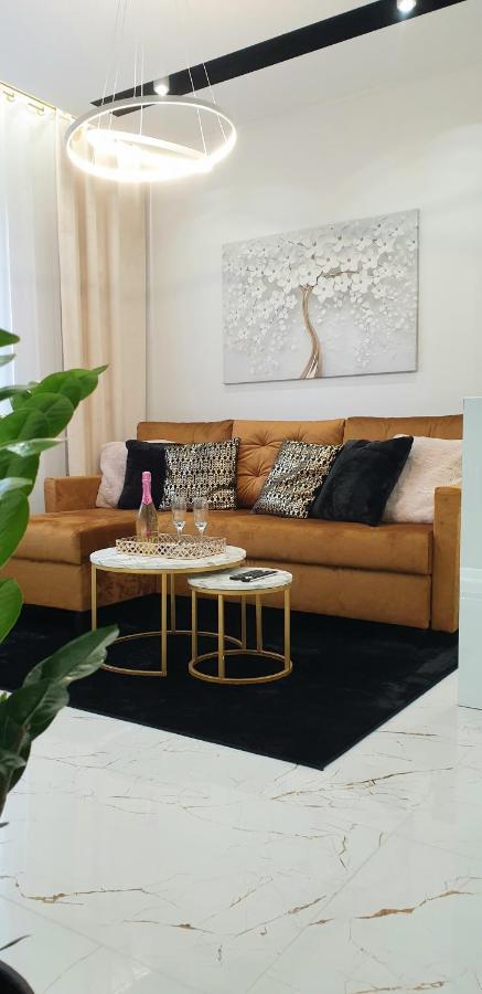 Vip Room 2+2 Konin  Exterior foto
